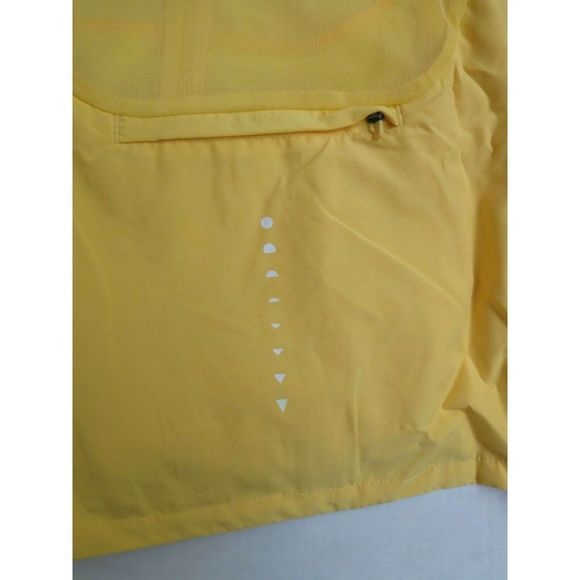 Nike CU8416-795 Women's Sz 1X Yellow Icon Clash Lightweight Packable Jacket $90+ - Picture 8 of 10